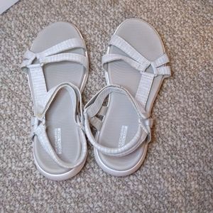 Skechers sandles